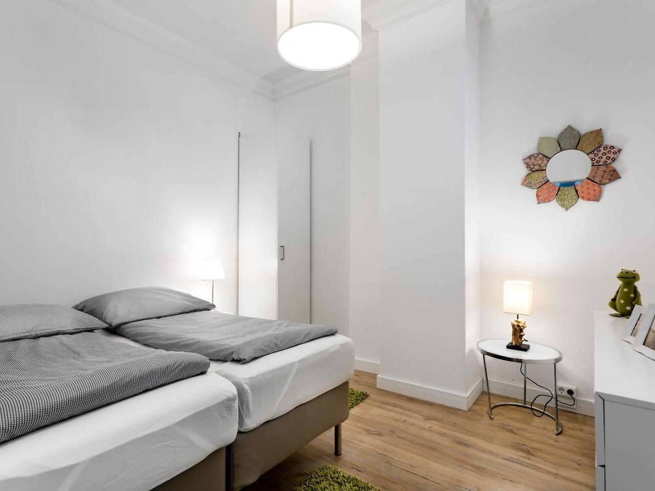 The Goethe Loft, 2 Bedroom Up To 5 People Berlim Exterior foto